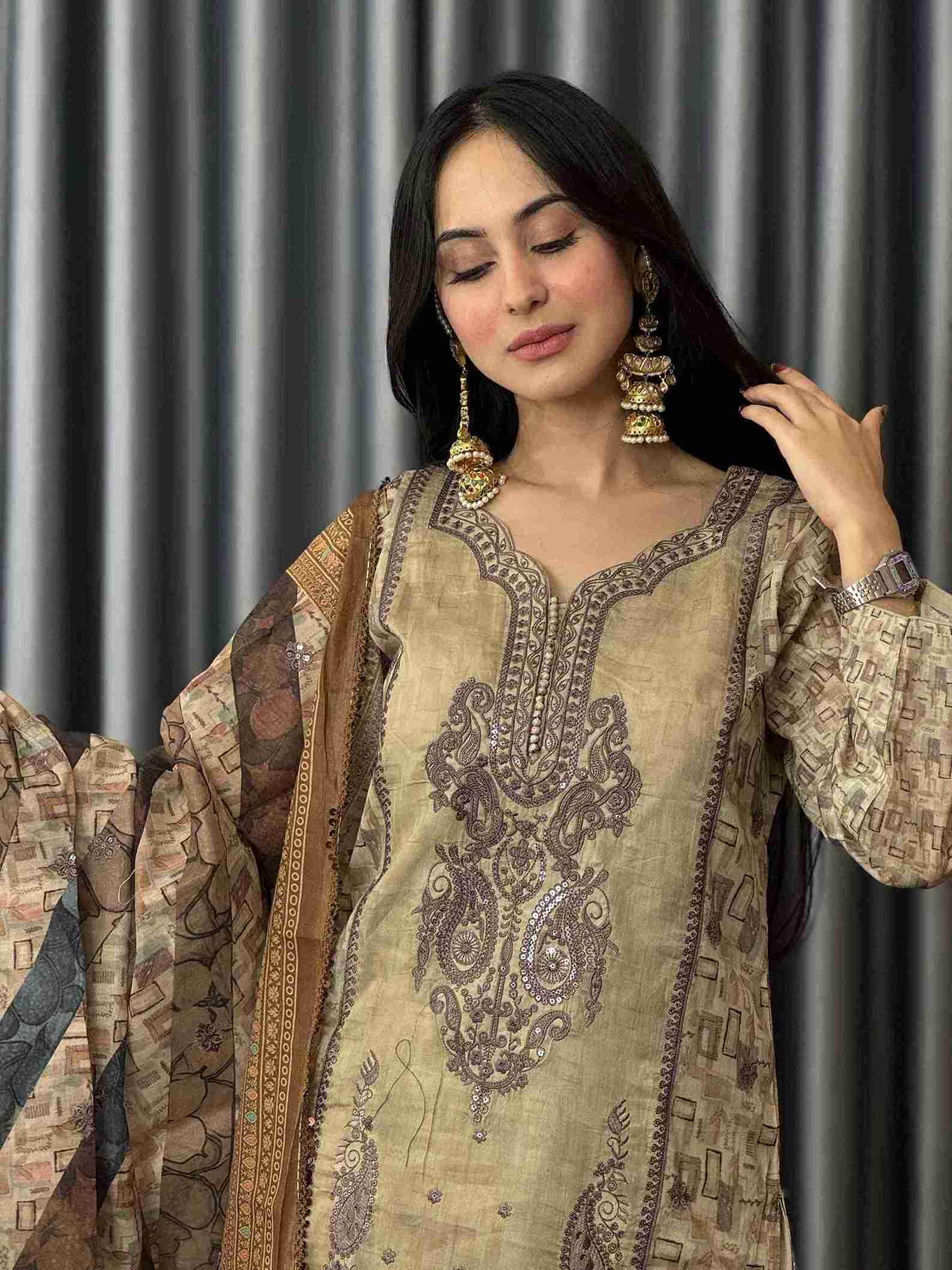 Mahira | 3 Piece | Unstitched Embroidered
